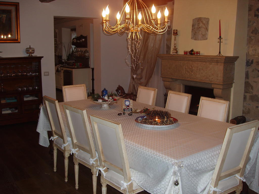 Il Giardino Di Rosmarino Bed & Breakfast Pontremoli Eksteriør bilde