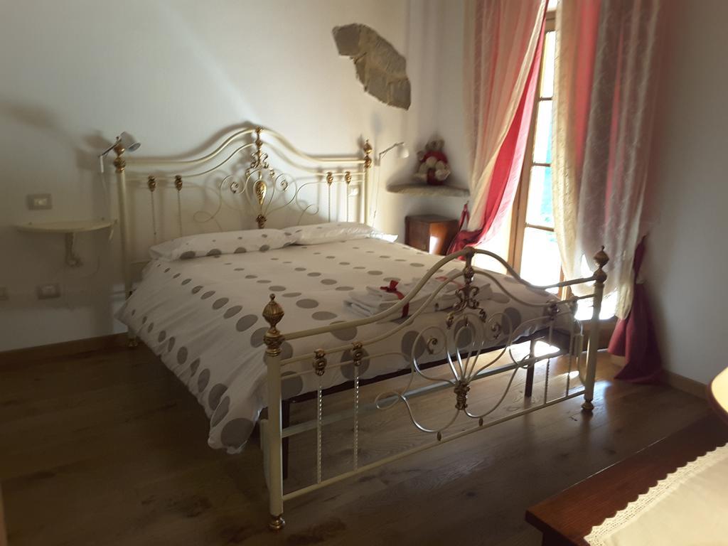 Il Giardino Di Rosmarino Bed & Breakfast Pontremoli Eksteriør bilde