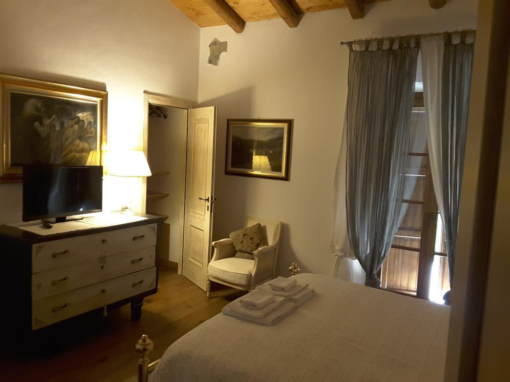 Il Giardino Di Rosmarino Bed & Breakfast Pontremoli Eksteriør bilde
