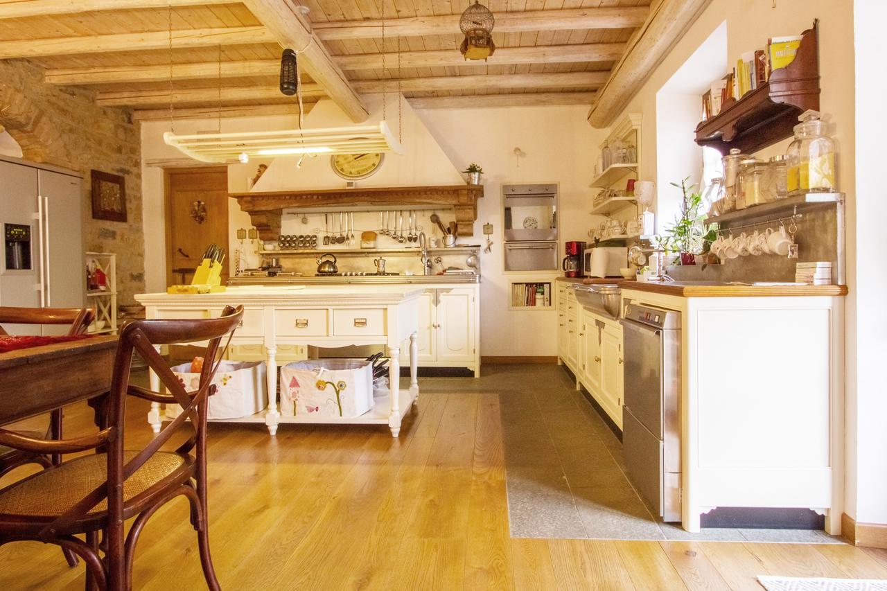 Il Giardino Di Rosmarino Bed & Breakfast Pontremoli Eksteriør bilde